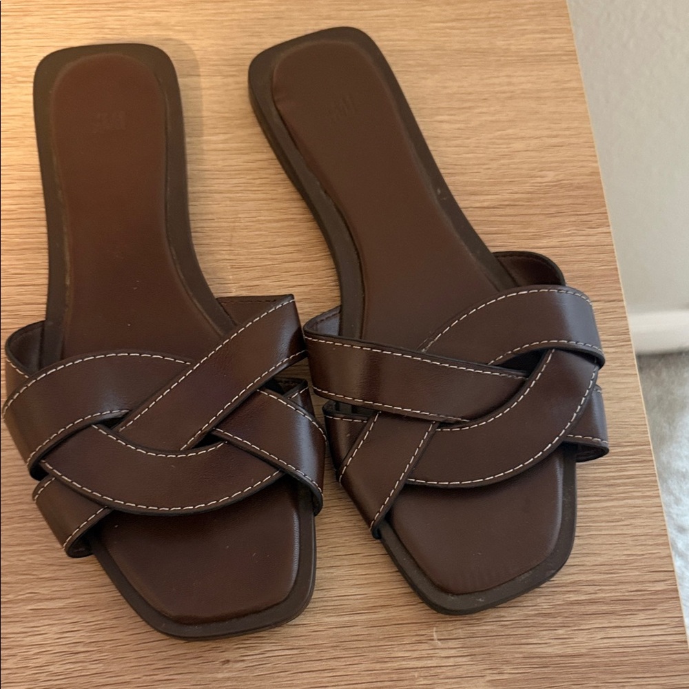 H&M Women's Dark Brown Woven Slide Sandals